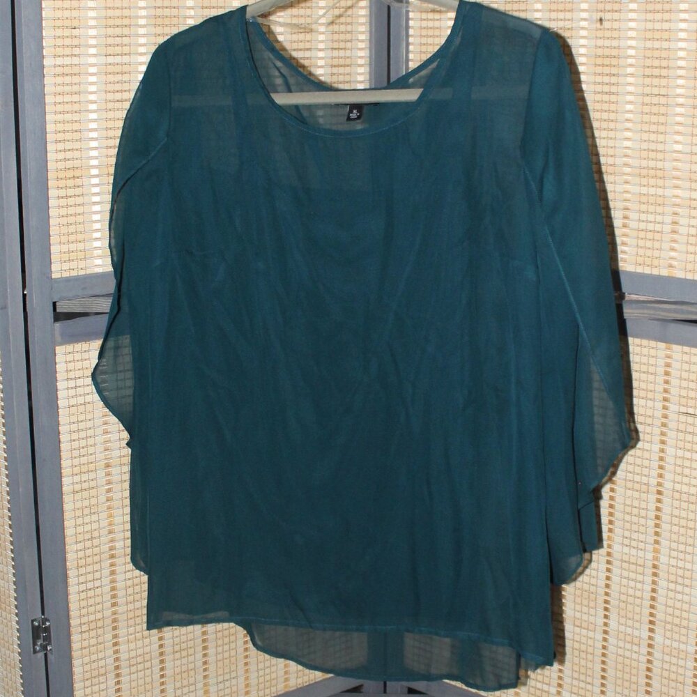 AB Studio Hunter Green Cami and Sheer Pullover Blouse with 3/4 Tulip Sleeves